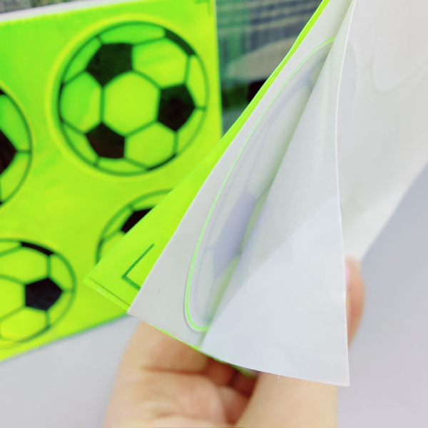 Набор светоотражающих наклеек Футбольный Мяч / фликер на одежду, велосипед, коляску, рюкзак - 4 наклейки